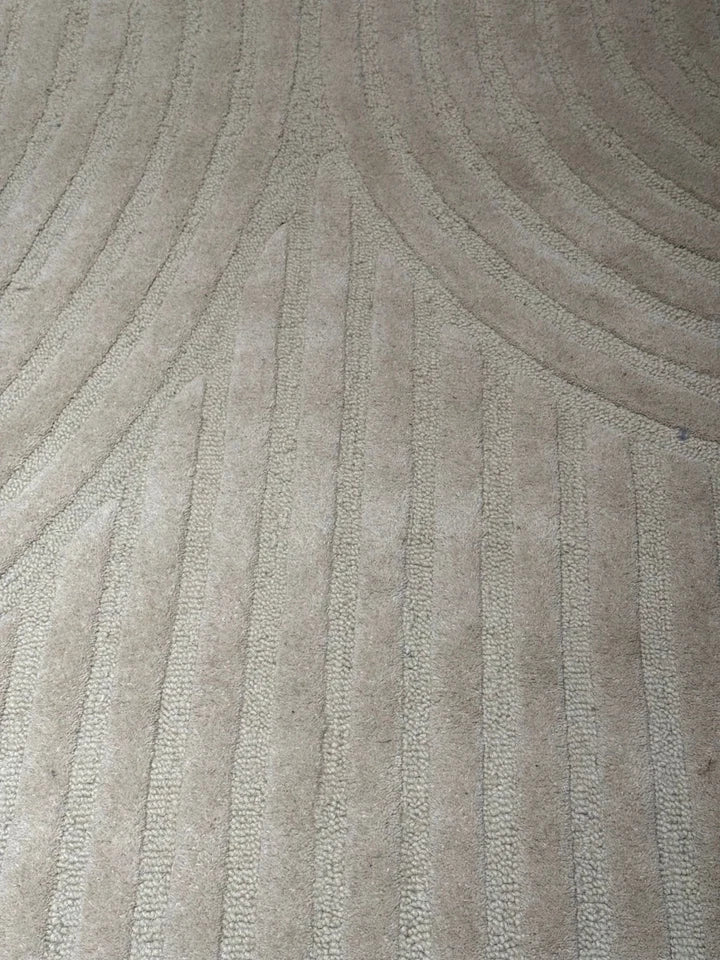 Premium Hague Wool Sand Beige Rug 200x290cm – Luxurious Hand-Tufted Rug